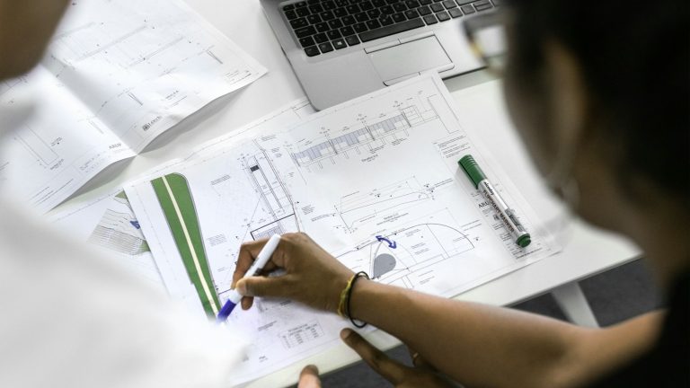 Rencontre entre ingenieurs : pourquoi ces couples tiennent